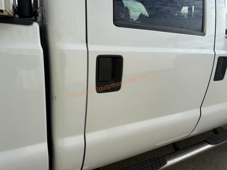 2015-ford-f350-xlt-image-29