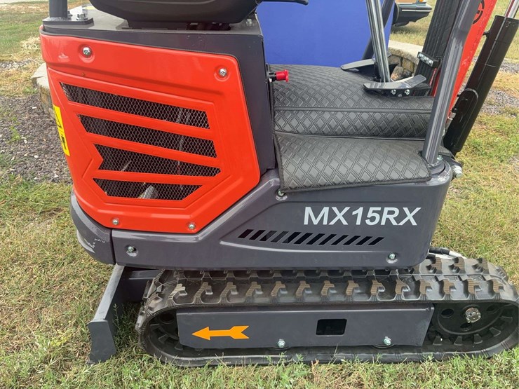 mini-excavator-mx12rx-image-31