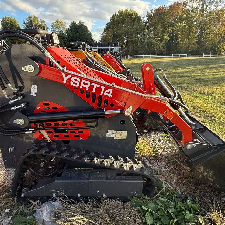 2025 AGT YSRT14 Mini Track Loader, 420cc Gas
