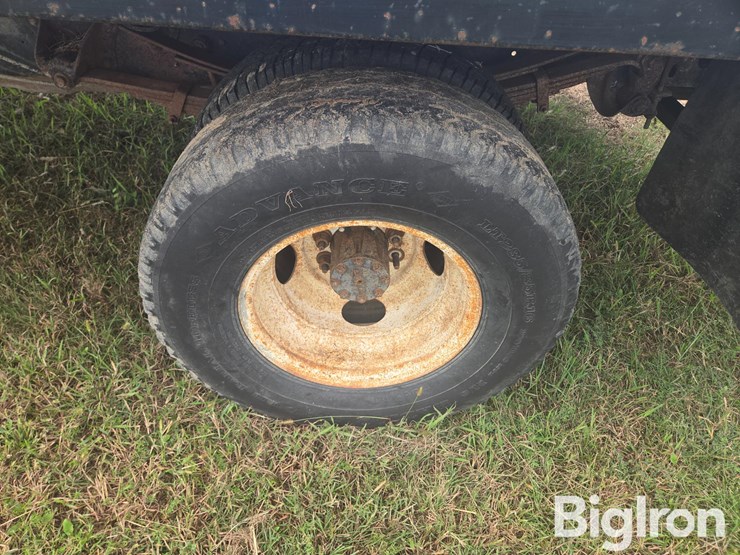 1987-ford-f350-image-18