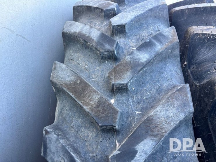 2013-john-deere-4830-image-80