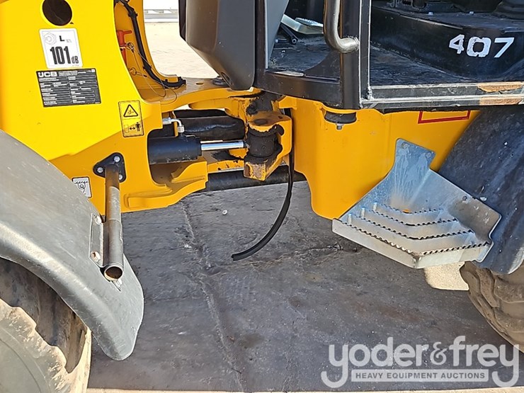 2023-jcb-407-image-17