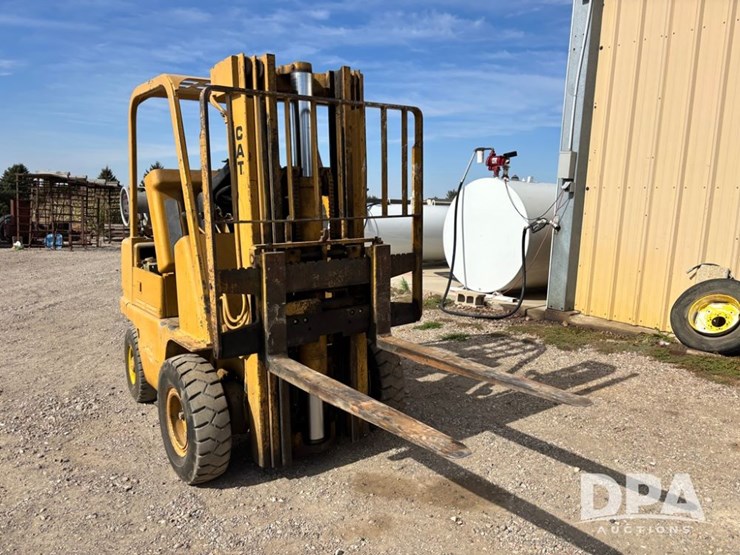 caterpillar-v40c-image-15