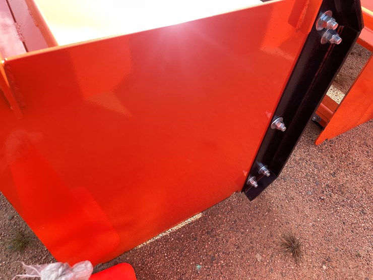 #4073-•-8'-hd-snow-pusher-with-pull-back-attachment-image-7