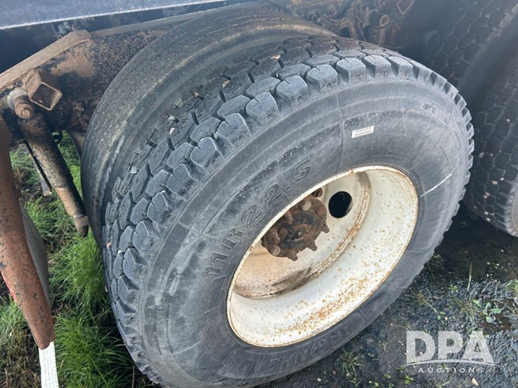 international-9100-image-14