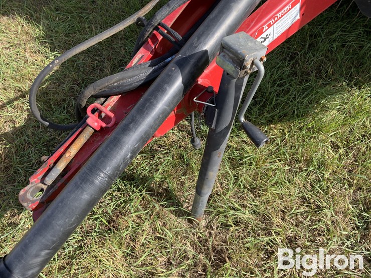 2013-new-holland-br7090-image-13