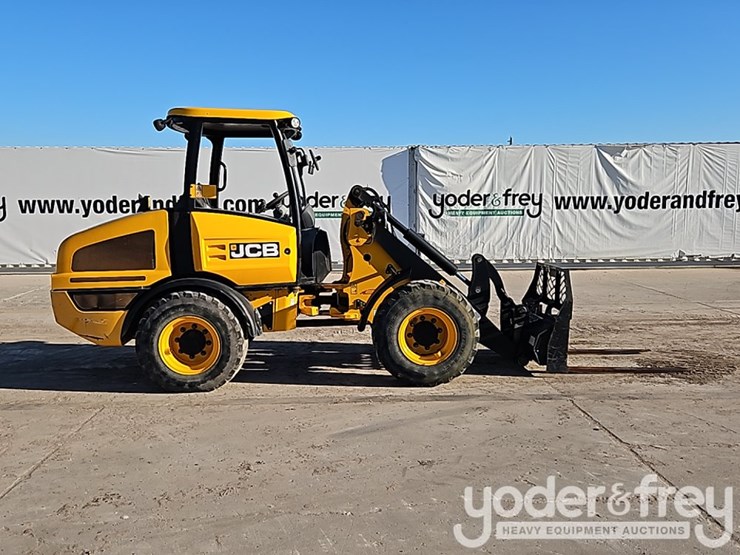 2023-jcb-407-image-6