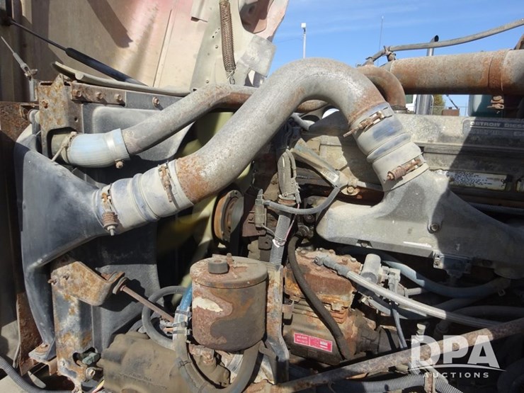 1997-ihc-9400-eagle-truck-(pz13991,-unit-433)-image-76