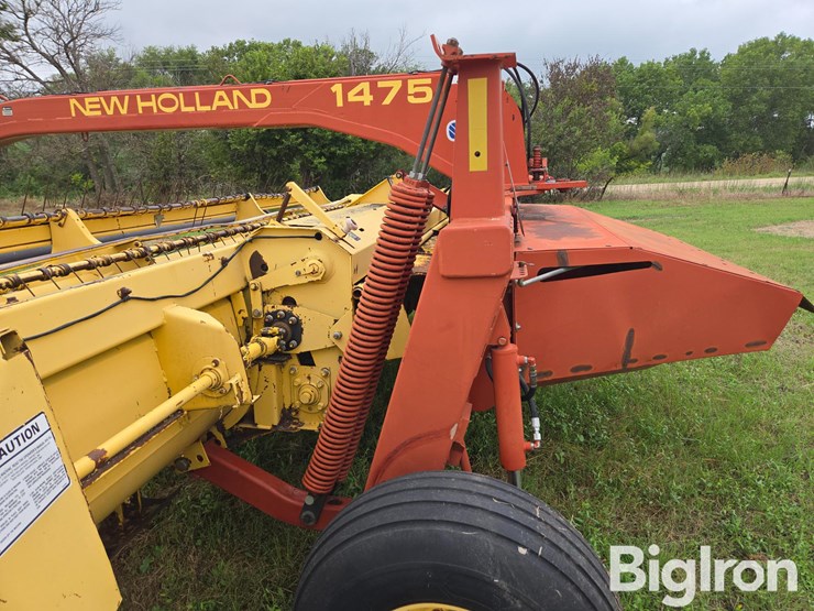 new-holland-1475-image-17