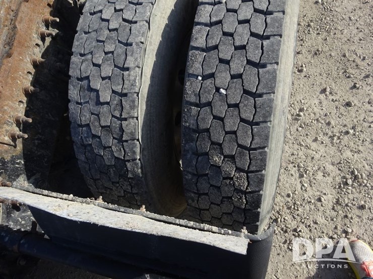 2016-freightliner-coronado-day-cab-glider-truck-(pz13983,-unit-716)-image-51