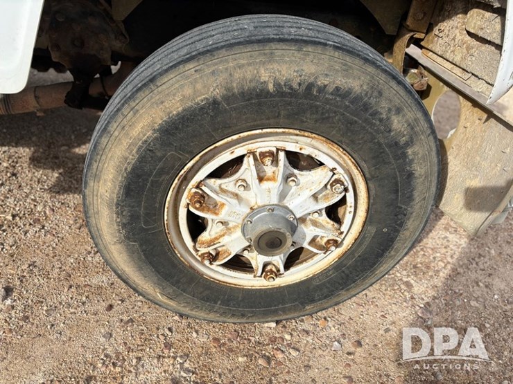 1994-ford-l8000-image-51