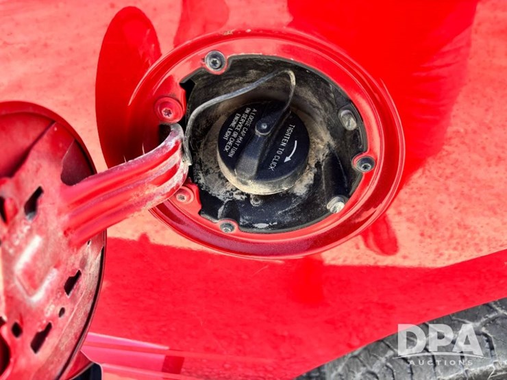 2017-ram-1500-slt-image-26