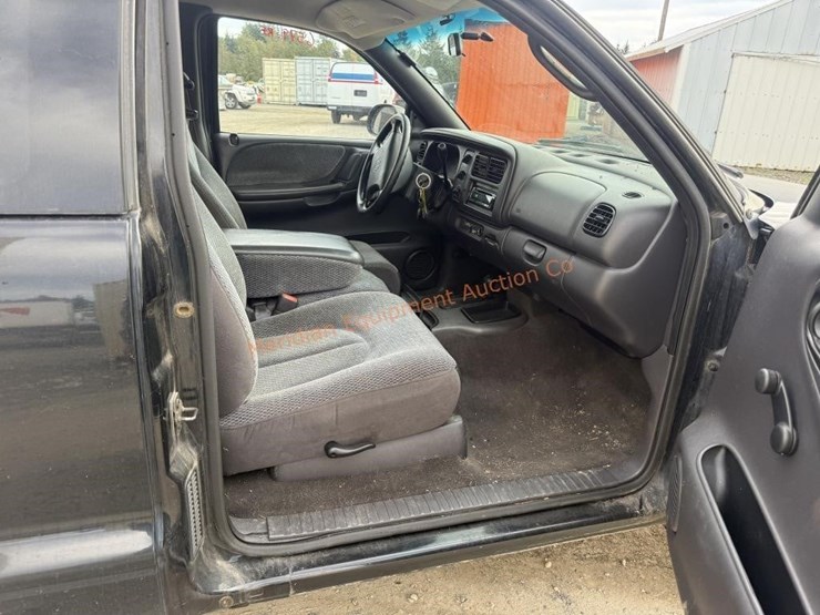 1999-dodge-dakota-image-18