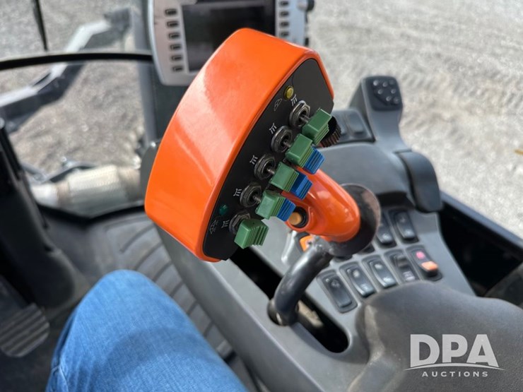 2017-ag-chem-rg1100b-image-36