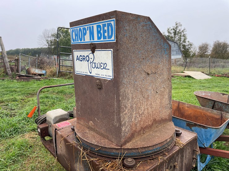 #8136-•-chop'n-bed-bail-chopper-image-9