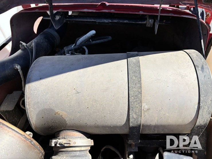 2020-case-ih-patriot-4440-image-105