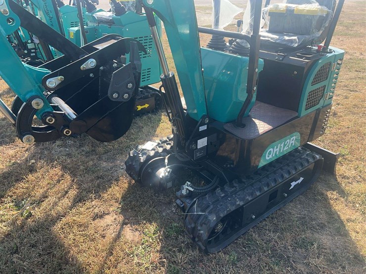 mini-excavator-qh12r-image-12