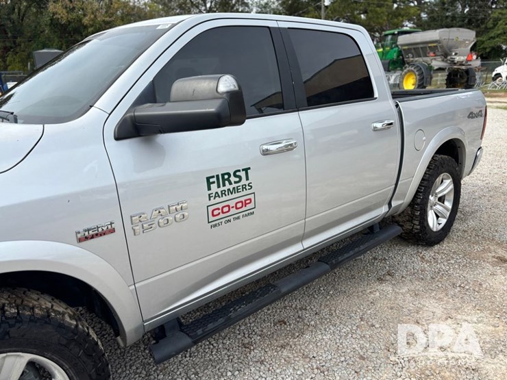 2018-dodge-ram-1500-image-16