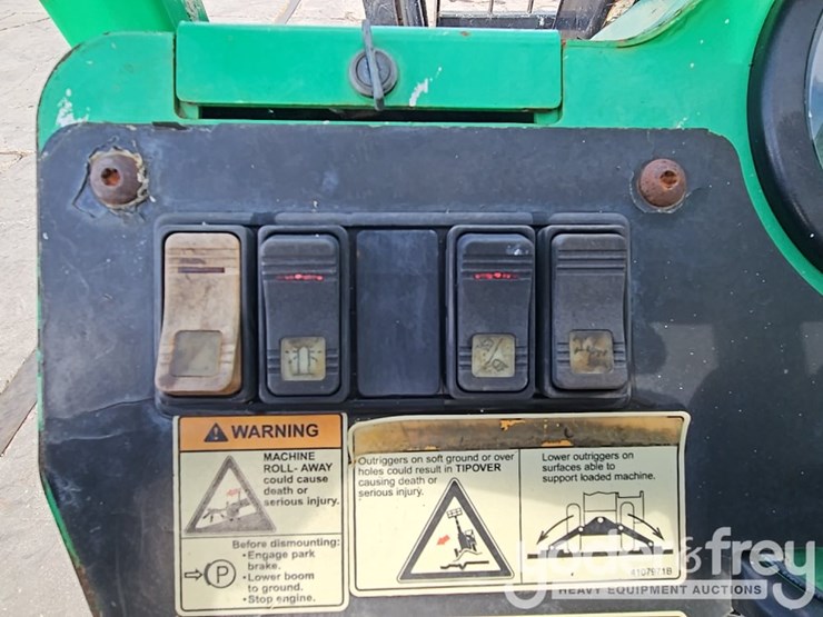 2016-sky-trak-10054-image-35