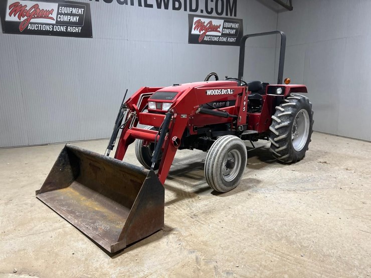 case-ih-3220-image-2