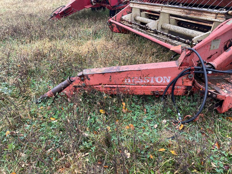 hesston-1090-image-10