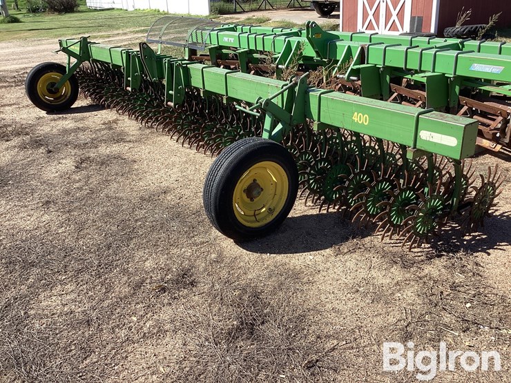 john-deere-20-image-1