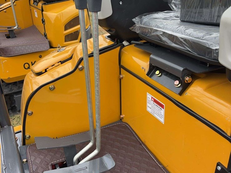 mini-excavator-qk18z-image-17