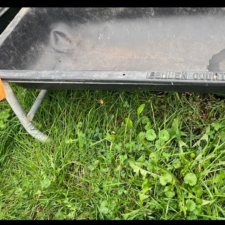 #9627 • Behlen Country Water Trough