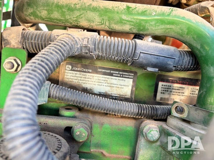 2013-john-deere-4830-image-41