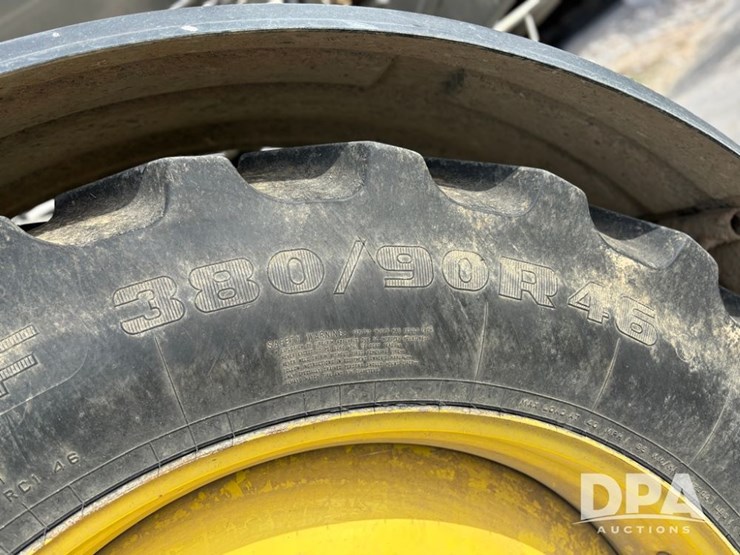 2019-john-deere-r4038-image-95