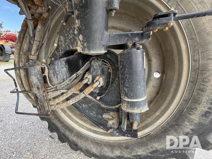 2020-case-ih-trident-5550-image-13