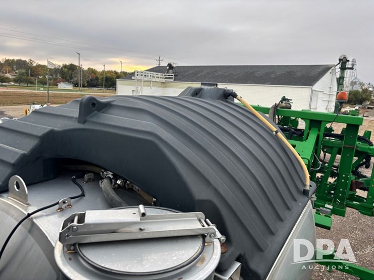 2018-john-deere-r4045-image-73