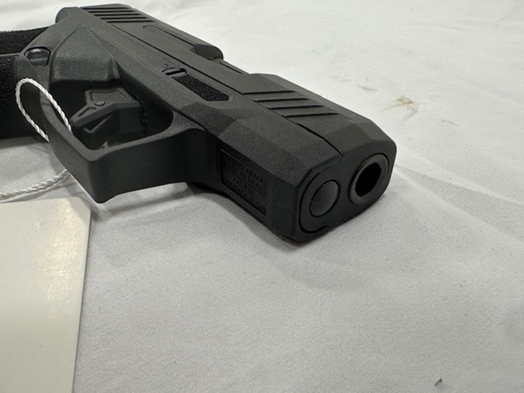 #2025-00065-•-taurus-gx4-pistol-image-53