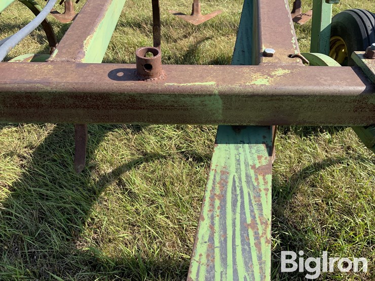 john-deere-1610-image-14