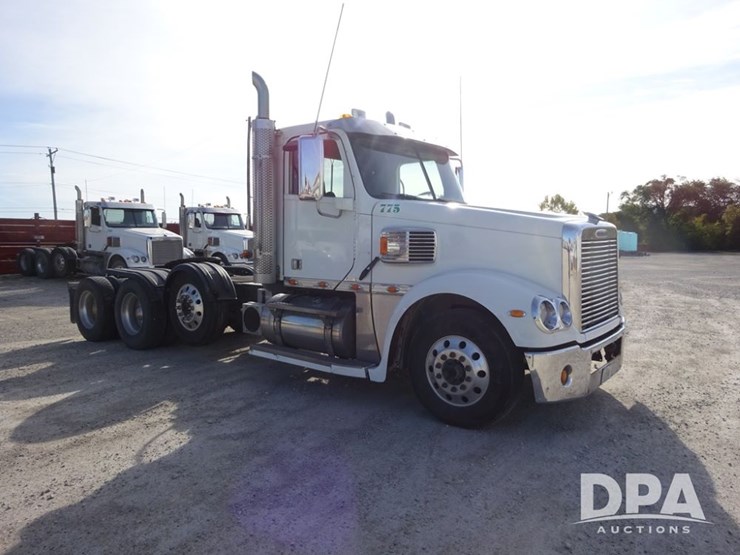 2018-freightliner-coronado-day-cab-glider-truck-(pz13985,-unit-775)-image-9