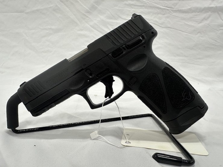 #2025-00061-•-taurus-g3-pistol-image-11