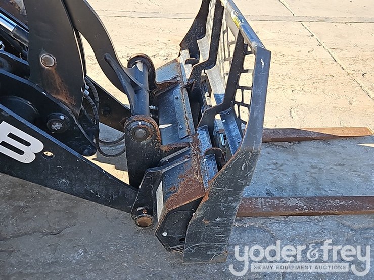 2023-jcb-407-image-12