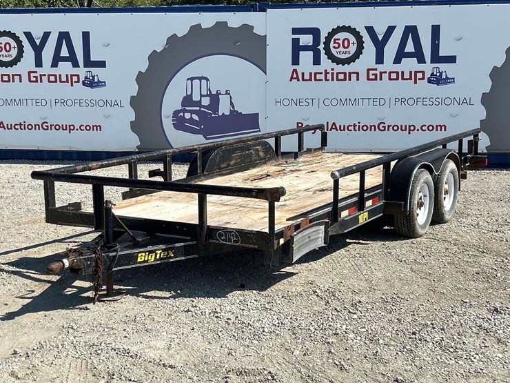 2003-big-tex-10pi-16ft.-t/a-pipe-top-utility-trailer-image-1