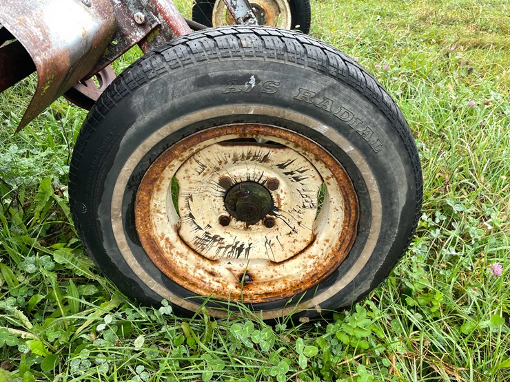 #8033-•-new-idea-hay-rake-image-9