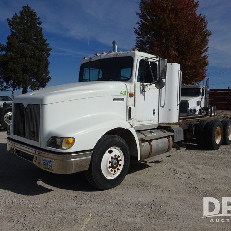 1997 IHC 9400 Eagle Truck (PZ13991, Unit 433)