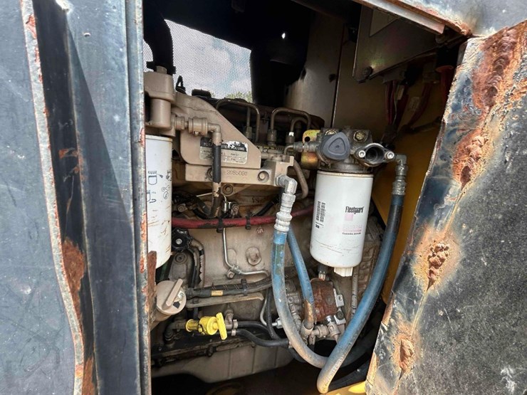 2013-tigercat-720e-image-19