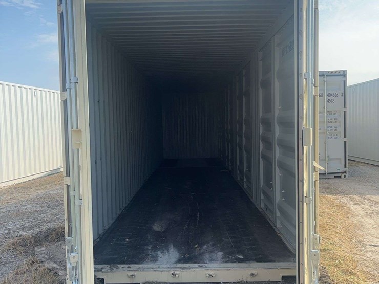 40-ft-shipping-container-image-5