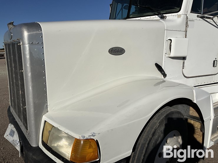 1987-peterbilt-377-image-12