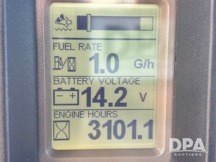 2020-case-ih-patriot-4440-image-121