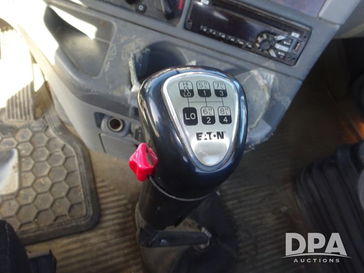 2018-freightliner-coronado-day-cab-glider-truck-(pz13996,-unit-773)-image-90