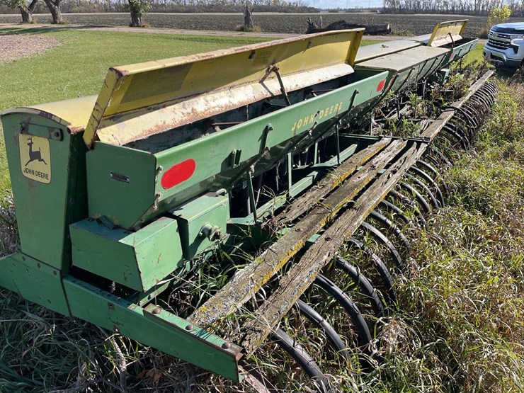 john-deere-lla-image-8