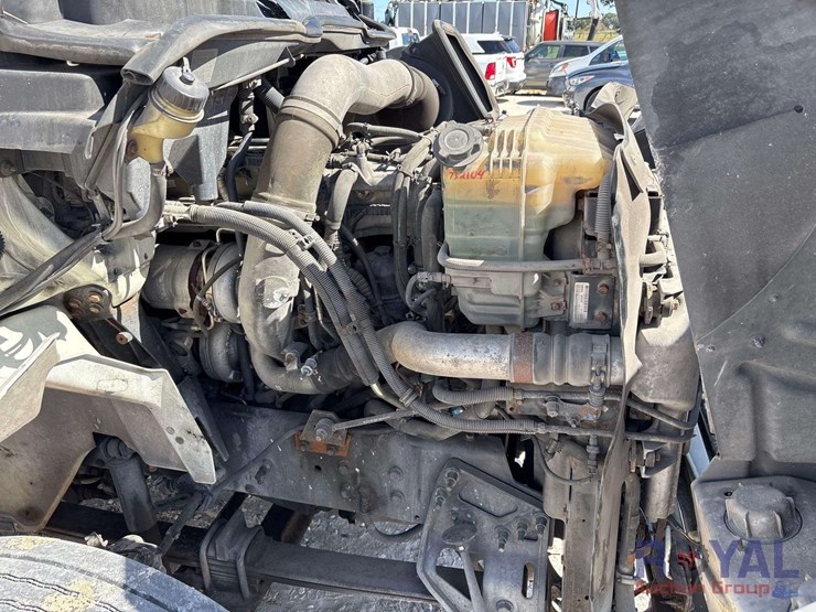 2015-international-transtar-8600-image-19