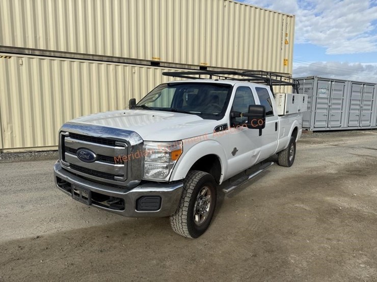 2015-ford-f350-xlt-image-11