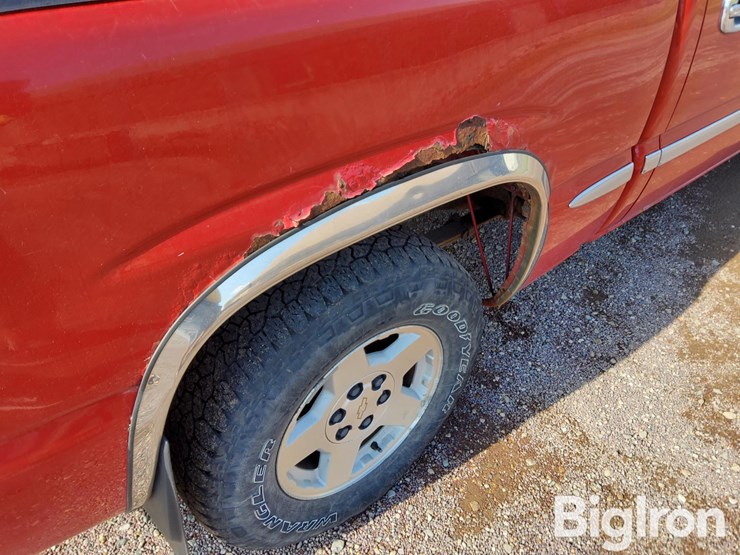 2005-chevrolet-silverado-1500-image-14