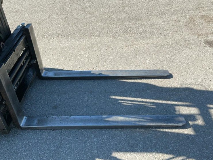 caterpillar-c5000-image-10